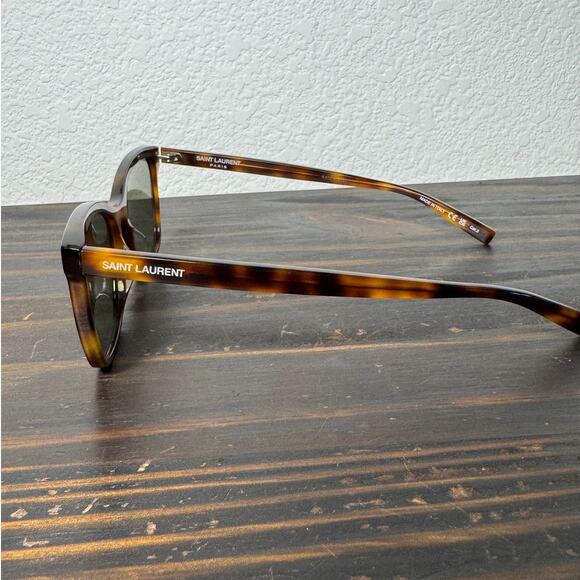 NWT YSL Havana Tortoiseshell Wayfarer Style Sunglasses - Picture 6 of 8